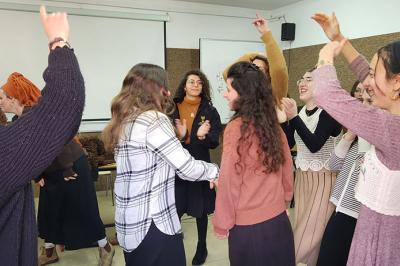 ריקודים ספונטניים לכבוד ראש חודש אדר א'. כל הכבוד לשנה א'