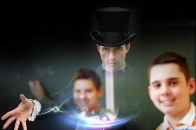 מורה קוסם ותלמידים